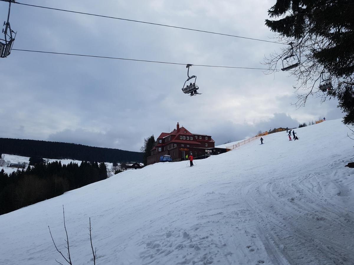 Capkova Chata Hotel Pec pod Sněžkou Kültér fotó